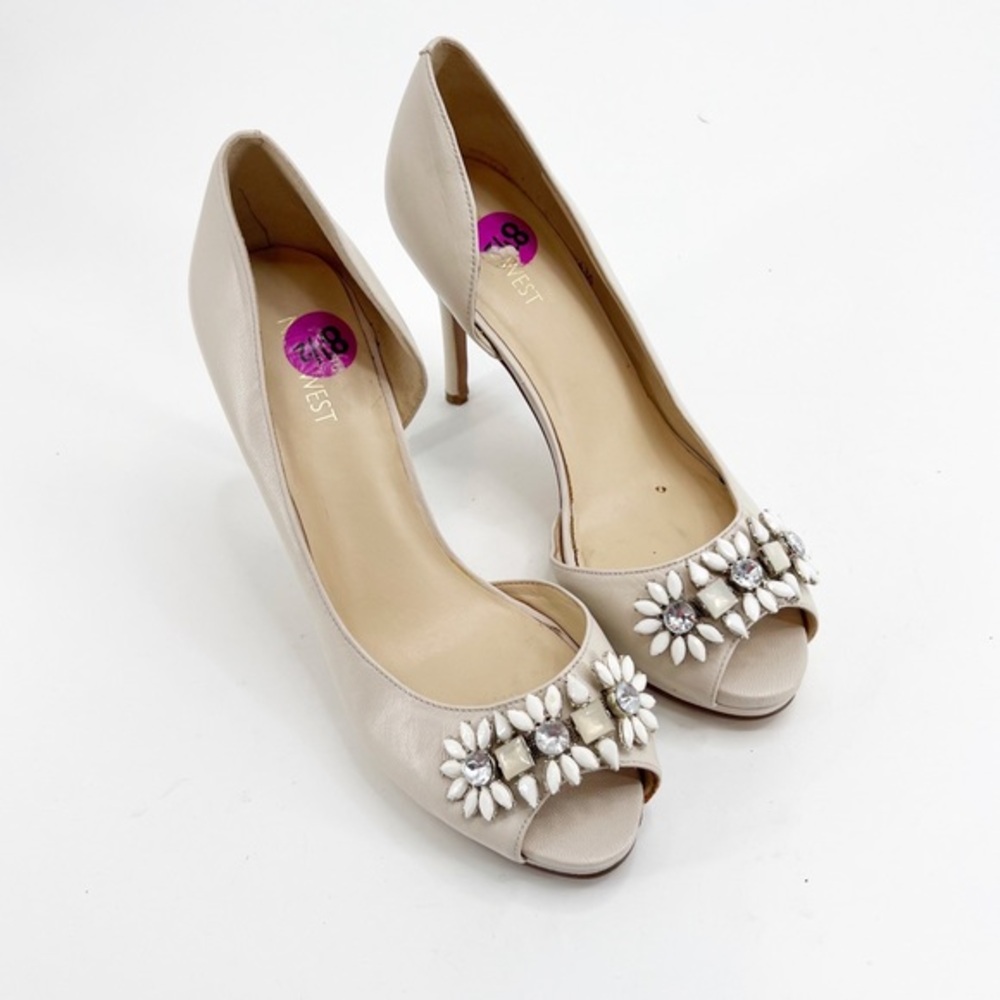 Nine West Cream Leather D’Orsay Jeweled Peep Heels, Size 8.5M - Picture 2 of 10